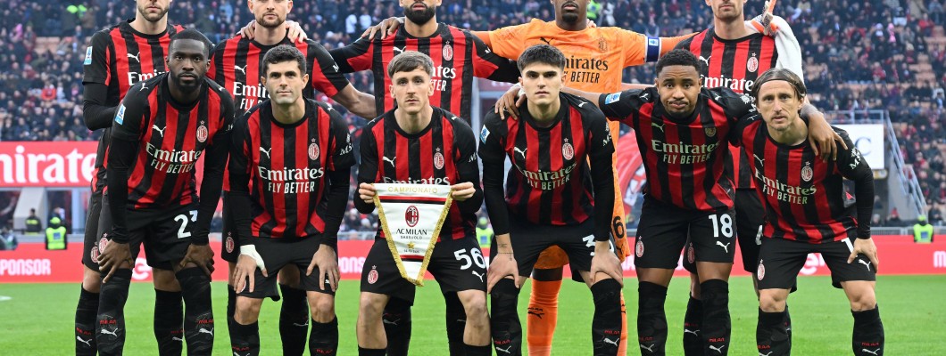 AC Milan ocupa atualmente a 2ª posição na tabela da Serie A
