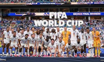 Inglaterra derrota França e conquista o terceiro lugar no Mundial