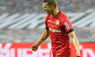 Bayer Leverkusen sofre derrota pesada no meio de crescentes problemas com lesões