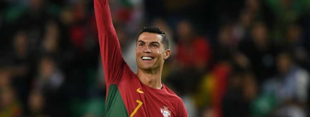Cristiano Ronaldo leva Portugal à 12ª vitória consecutiva Cristiano Ronaldo leva Portugal à 12ª vitória consecutiva