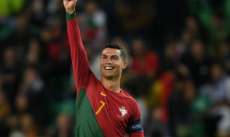 Cristiano Ronaldo leva Portugal à 12ª vitória consecutiva