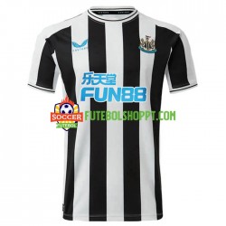 Camisola Homem Newcastle United Principais Equipamento 2022-2023 Manga Curta Camisola Homem Newcastle United Principais Equipamento 2022-2023 Manga Curta