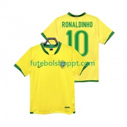 Camisola Homem Brasil RONALDINHO 10 Retro Principais Equipamento 2006 Manga Curta Camisola Homem Brasil RONALDINHO 10 Retro Principais Equipamento 2006 Manga Curta