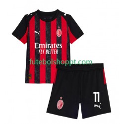 Camisola Júnior AC Milan Christian Pulisic 11 Principais Equipamento 2025-2026 Manga Curta