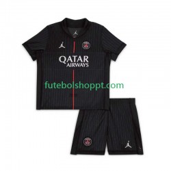 Camisola Júnior Paris Saint-Germain Quarto Equipamento 2025-2026 Manga Curta Camisola Júnior Paris Saint-Germain Quarto Equipamento 2025-2026 Manga Curta