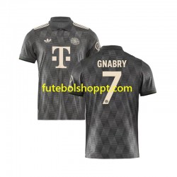 Camisola Homem Bayern de Munique GNABRY 7 Octoberfest Quarto Equipamento 2024-2025 Manga Curta