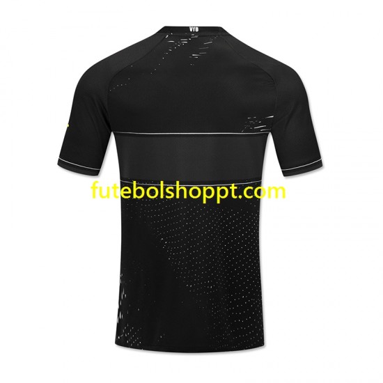 Camisola Homem VfB Stuttgart Terceiro Equipamento 2024-2025 Manga Curta