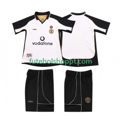Júnior Manchester United Anniversary Football Shirt 2001 Alternativa Equipamento 2002 Manga Curta